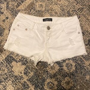 Rue 21 White Shorts Size 0